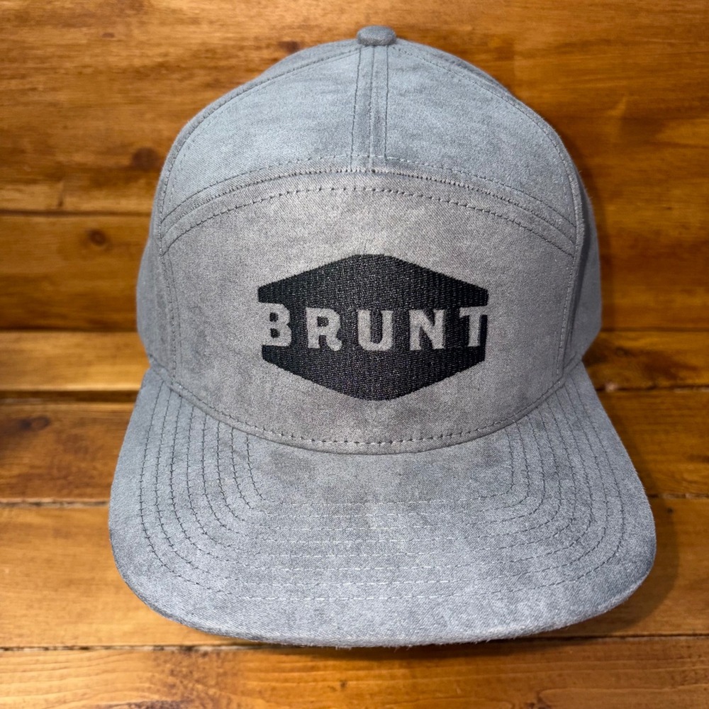 BRUNT Hat Mens OSFA Gray Suede Textured 7-Panel Snapback Flat Bill Workwear NWOT
